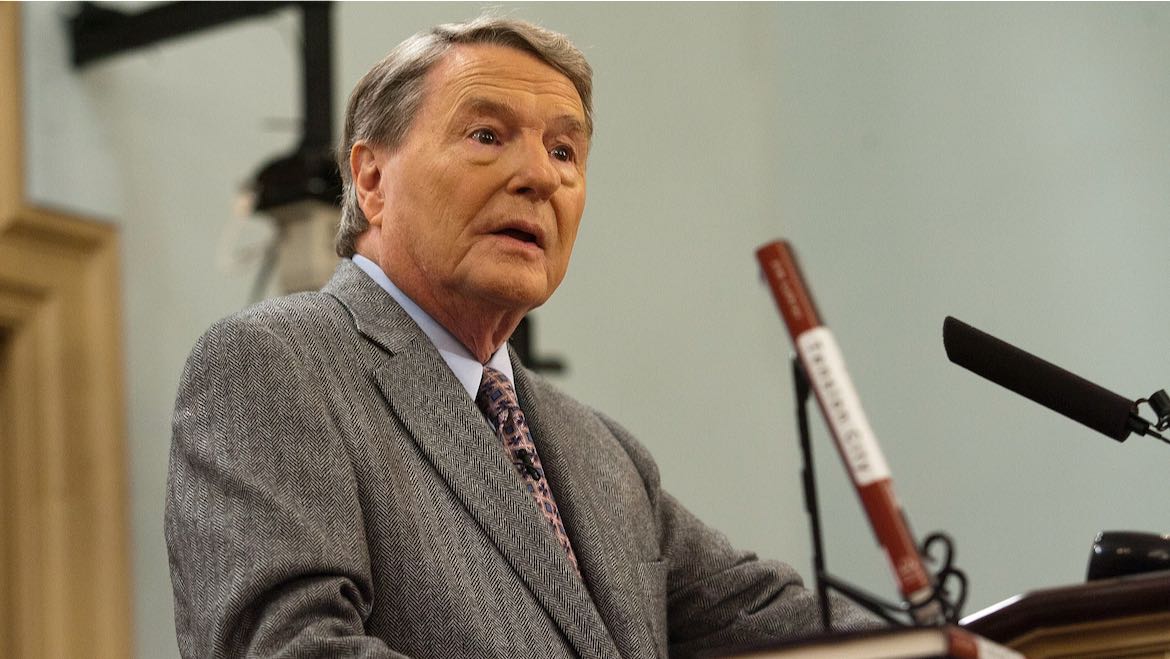 Jim Lehrer, 'PBS NewsHour' Co-founder And Anchor, Dies At 85 - Current