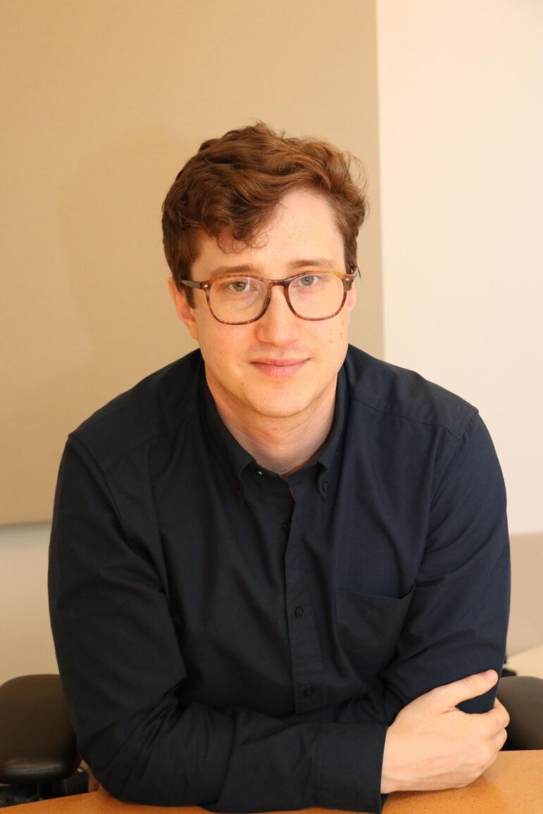 Headshot of Micah Loewinger, co-host of WNYC's "On the Media"