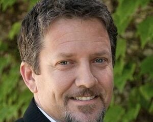 Headshot of Scott Nourse