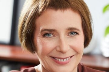 Headshot of New York Public Radio CEO Christy Tanner