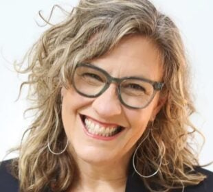 Headshot of Nadine Zylstra