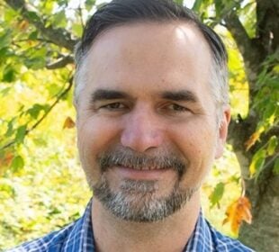 Headshot of Frank Mueller, station manager of Utah Public Radio